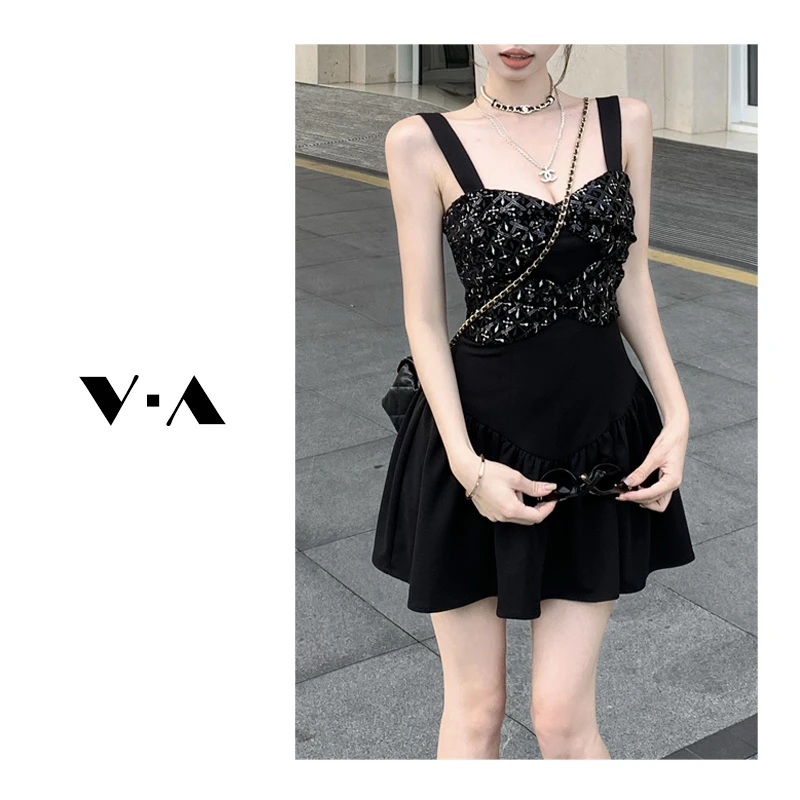 夏季黑色亮片吊带连衣裙女小个子收腰气质裙子芭蕾风a字蓬蓬短裙
