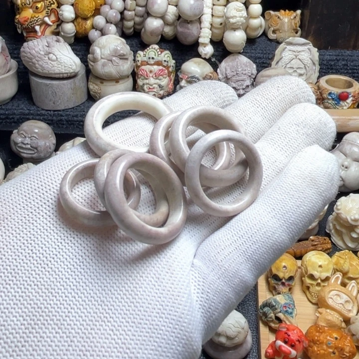 无非金属配饰鹿角雕刻跑环