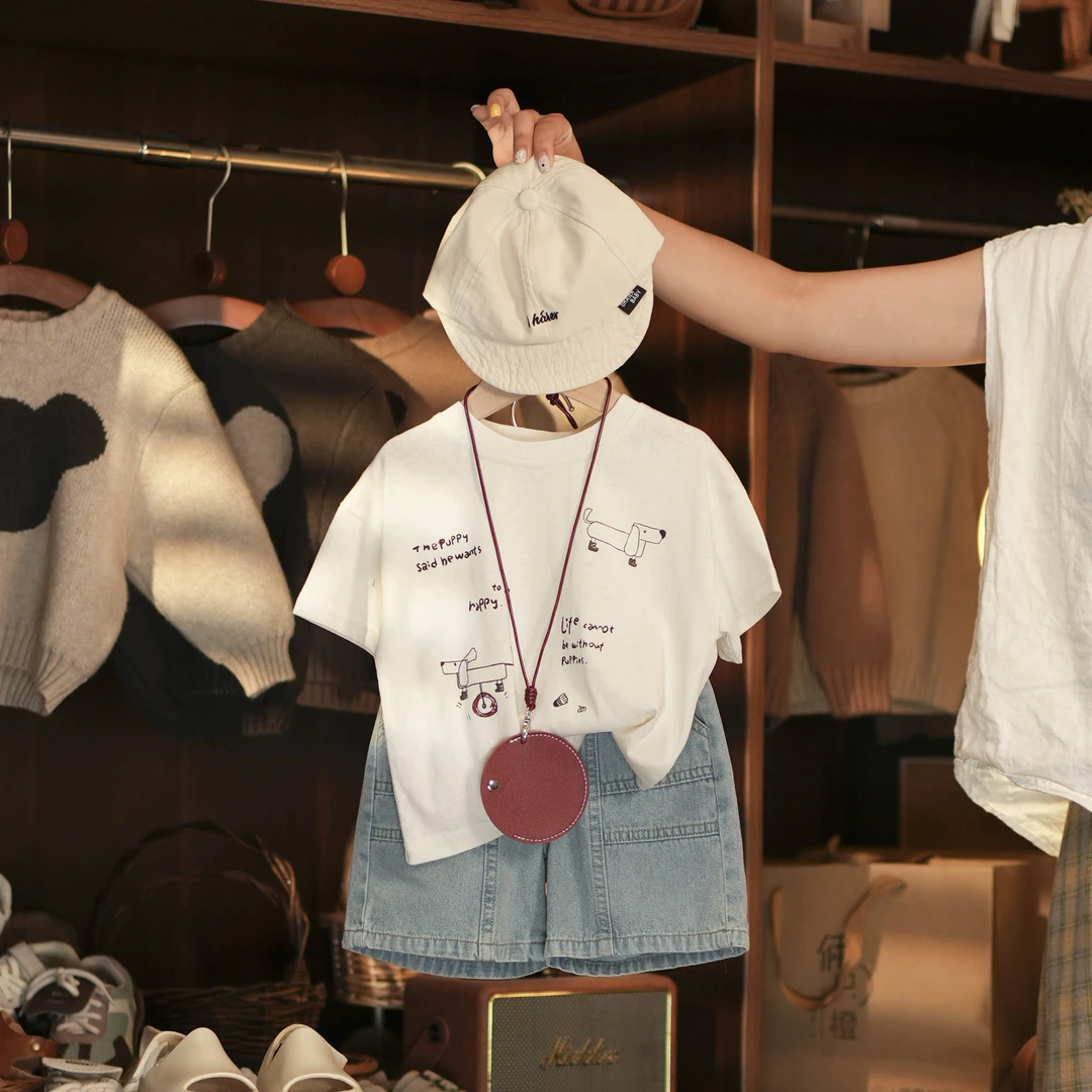 【两只橙】《夏》氧气瓶~爽滑雪花棉满印短袖+两色线条五分牛仔短裤