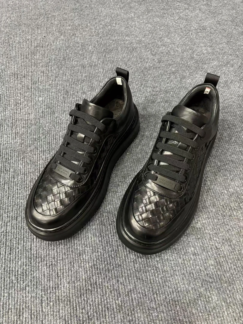 121-66广州男士休闲皮鞋时尚百搭真皮厚底