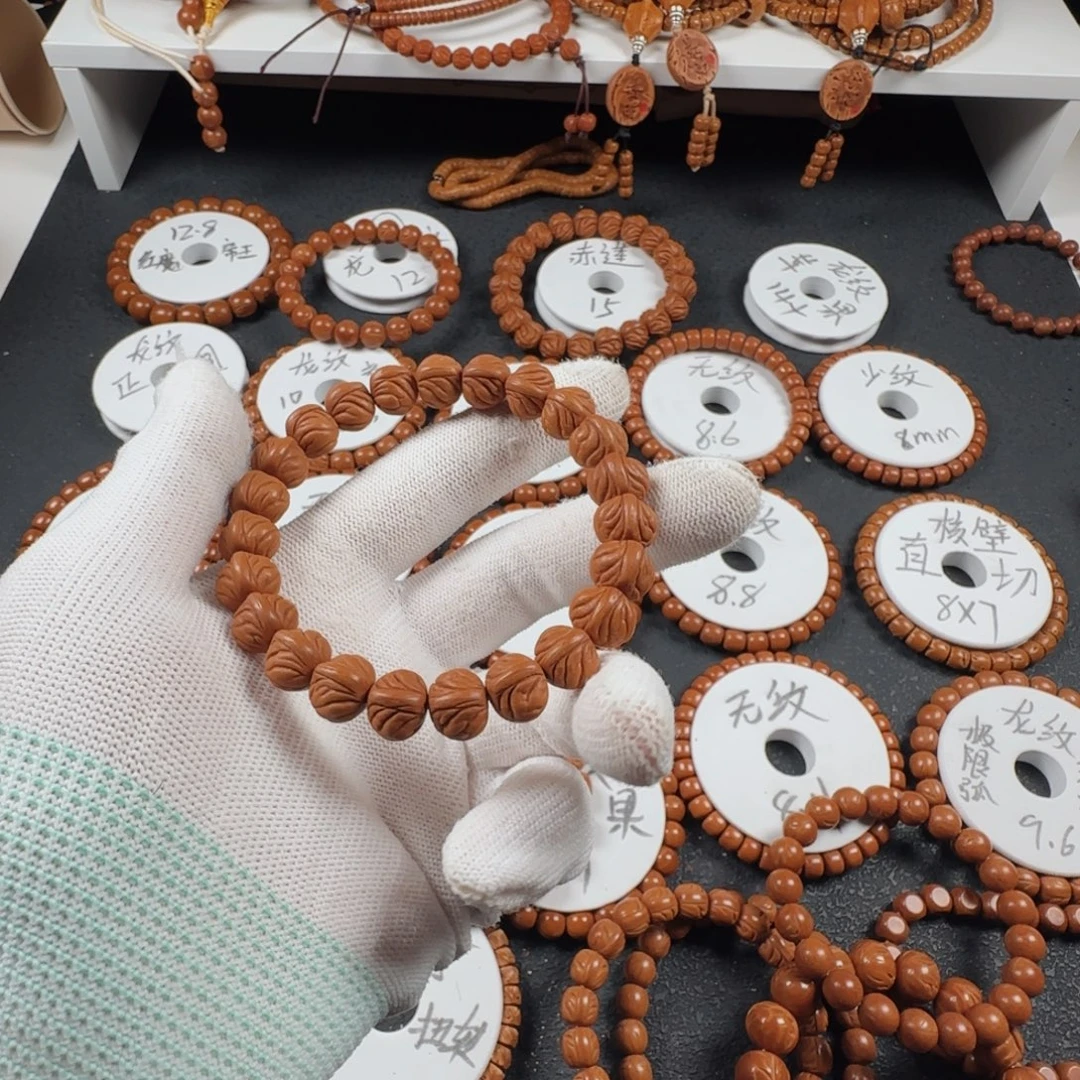 跑***啊桃核吊坠龙纹原皮11.6