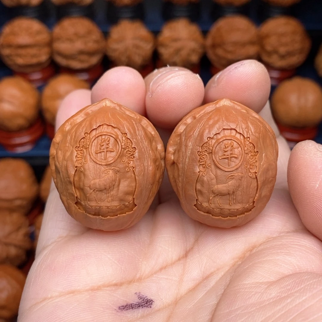 把件文玩核桃手捻生肖浮雕羊