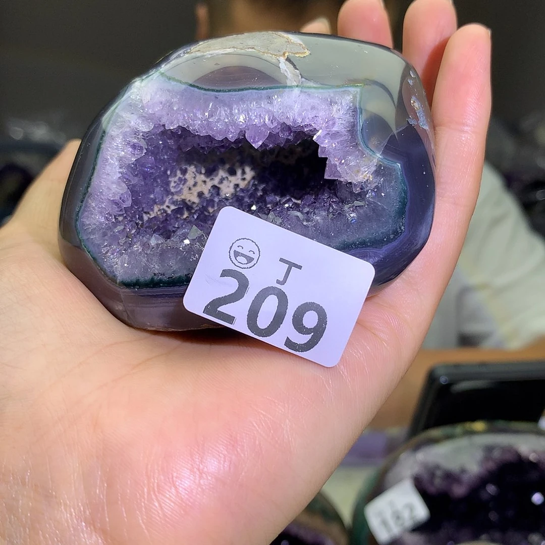 未镶嵌大型摆件（非配饰）水晶