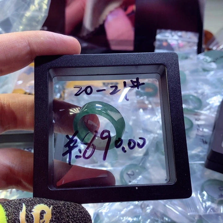 未镶嵌戒指翡翠翡翠