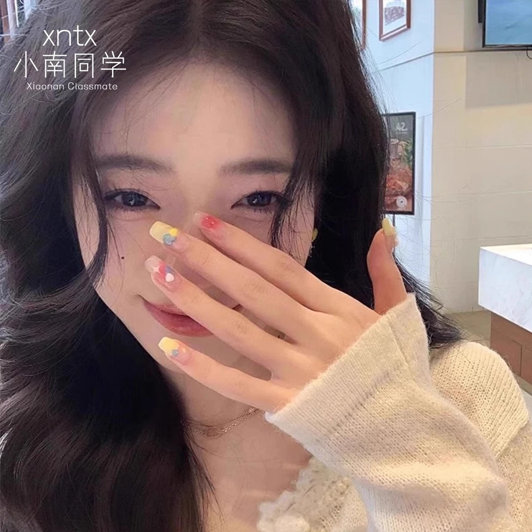 小南同学·【泡芙云朵】原创设计|气质甜美清新纯手工穿戴甲美甲贴片