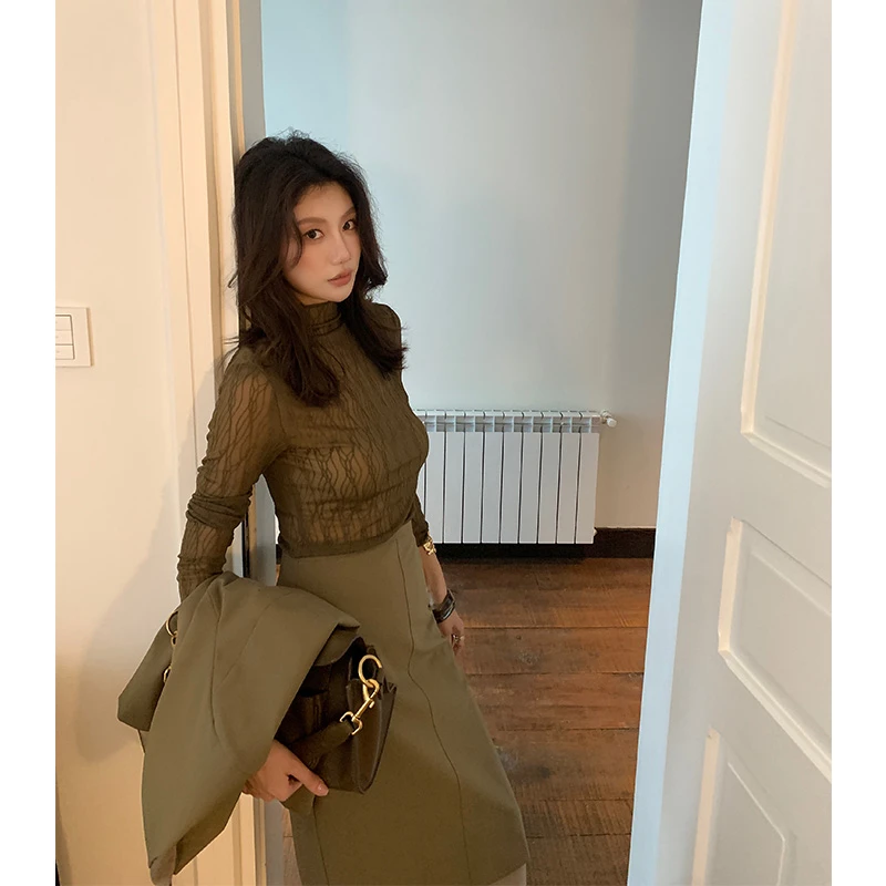 【ALONE SAVOR】龍喜儿青枝 优雅荷叶边网纱长袖T恤打底衫Z631