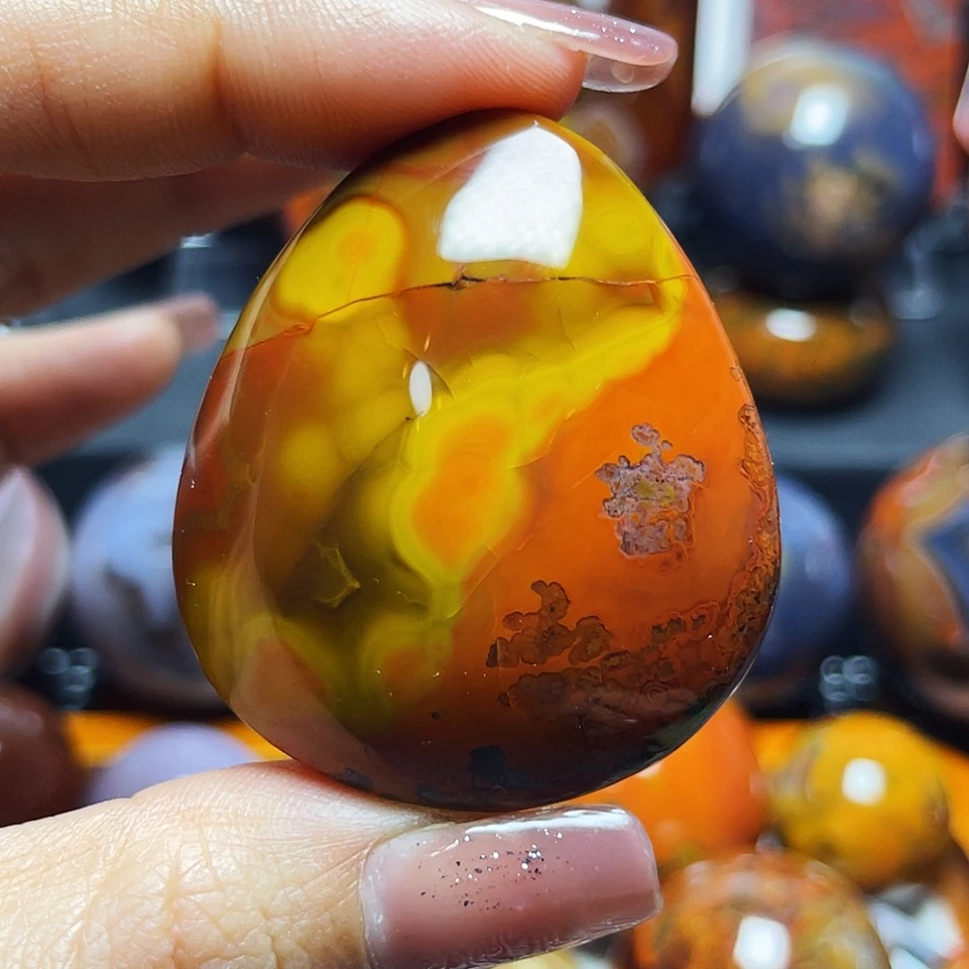 未镶嵌颈饰玛瑙/玉髓