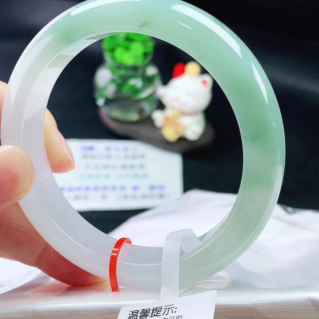 未镶嵌手镯翡翠58圈