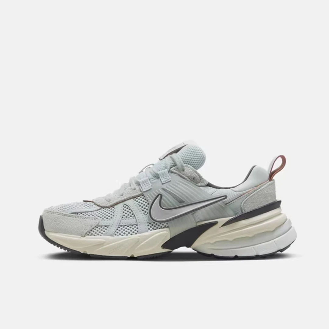 NIKE/耐克 V2K Run男女同款低帮舒适百搭休闲跑步鞋FN6703-003