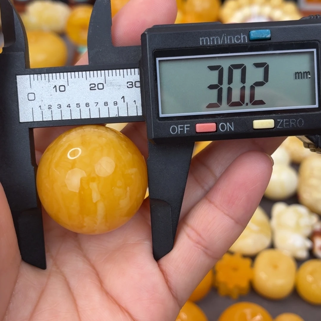 蜜蜡未镶嵌吊坠(不含链)虎皮珠