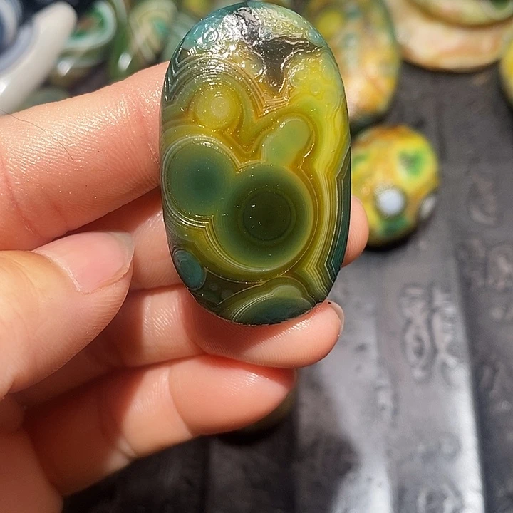 玛瑙/玉髓合金颈饰