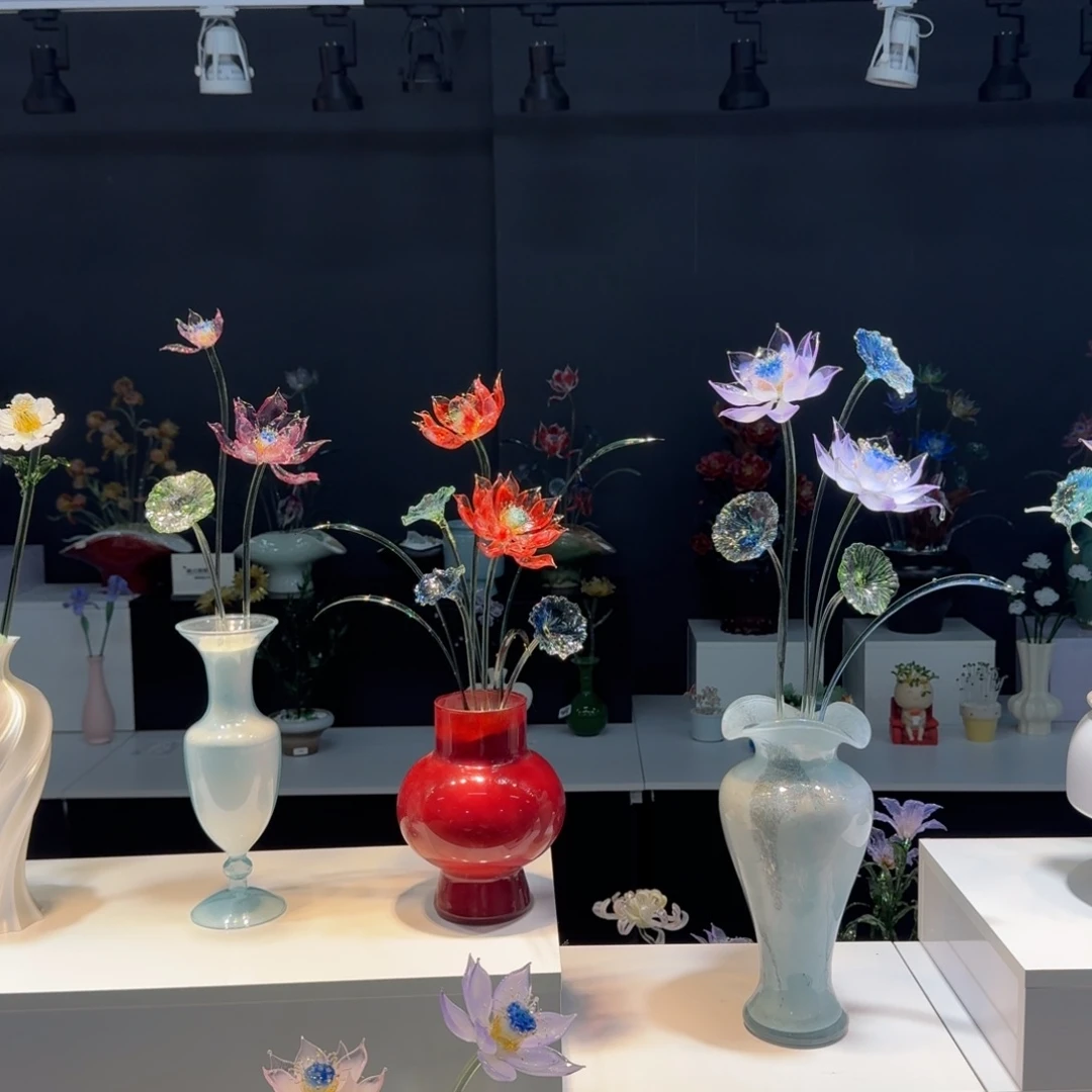 潇***潇琉璃手工艺品三套不要花瓶