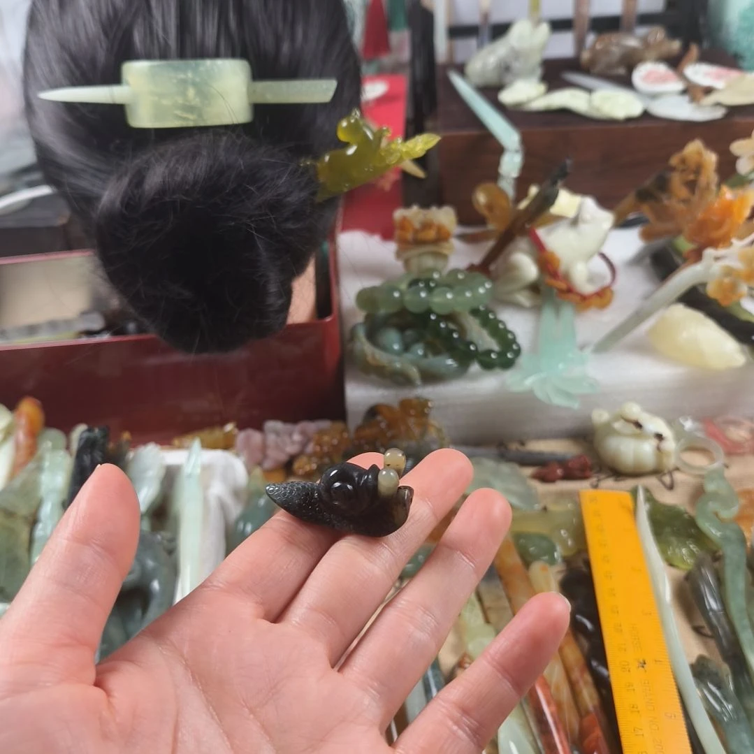 蛇纹石玉发饰合金