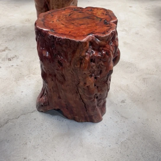 越***好龙纹枣木精品木墩