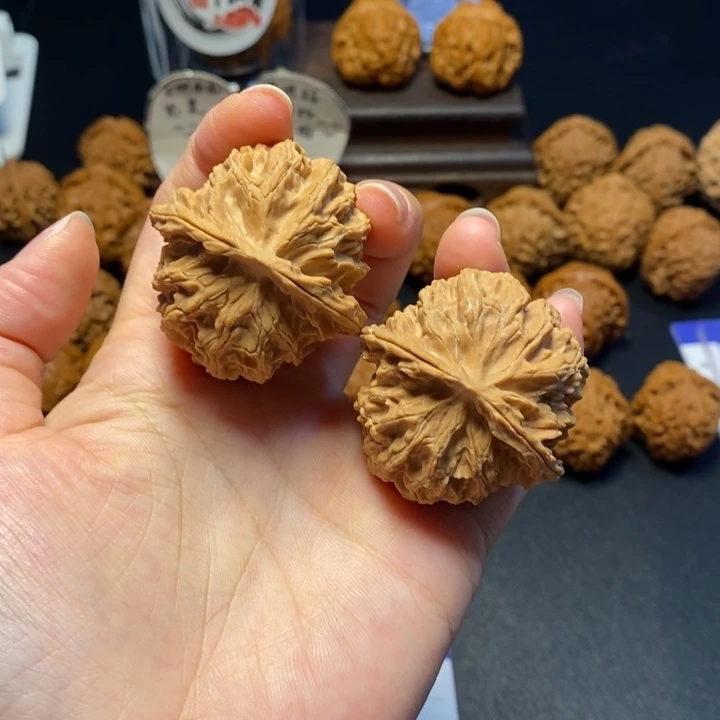 文玩核桃把件58号苹果园41尺练手对