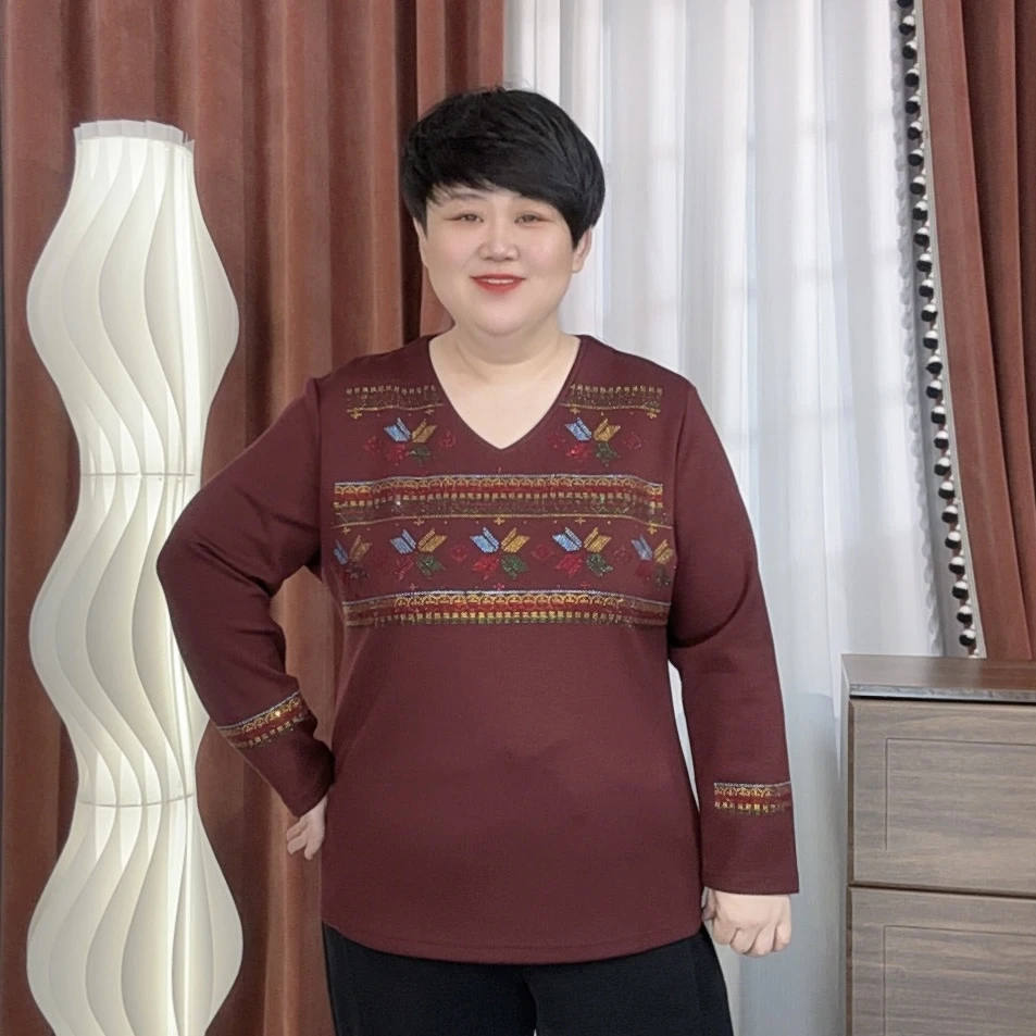 冬季新款3238大码女装民族风碎花长袖休闲风V领T恤圆领中老年t恤