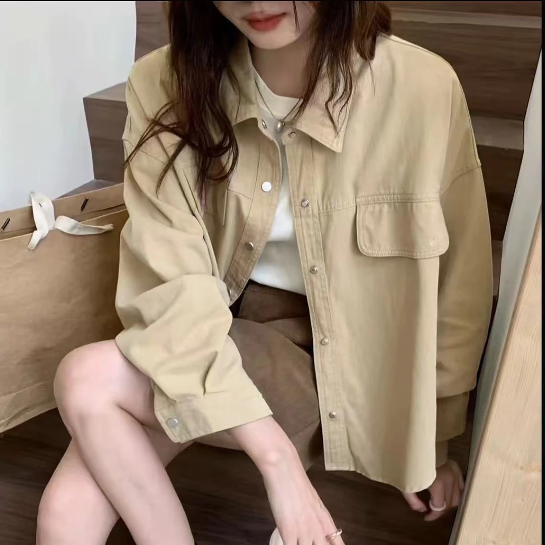 秋季新款韩版宽松版休闲款衬衫百搭女士短款衬衫薄外套女