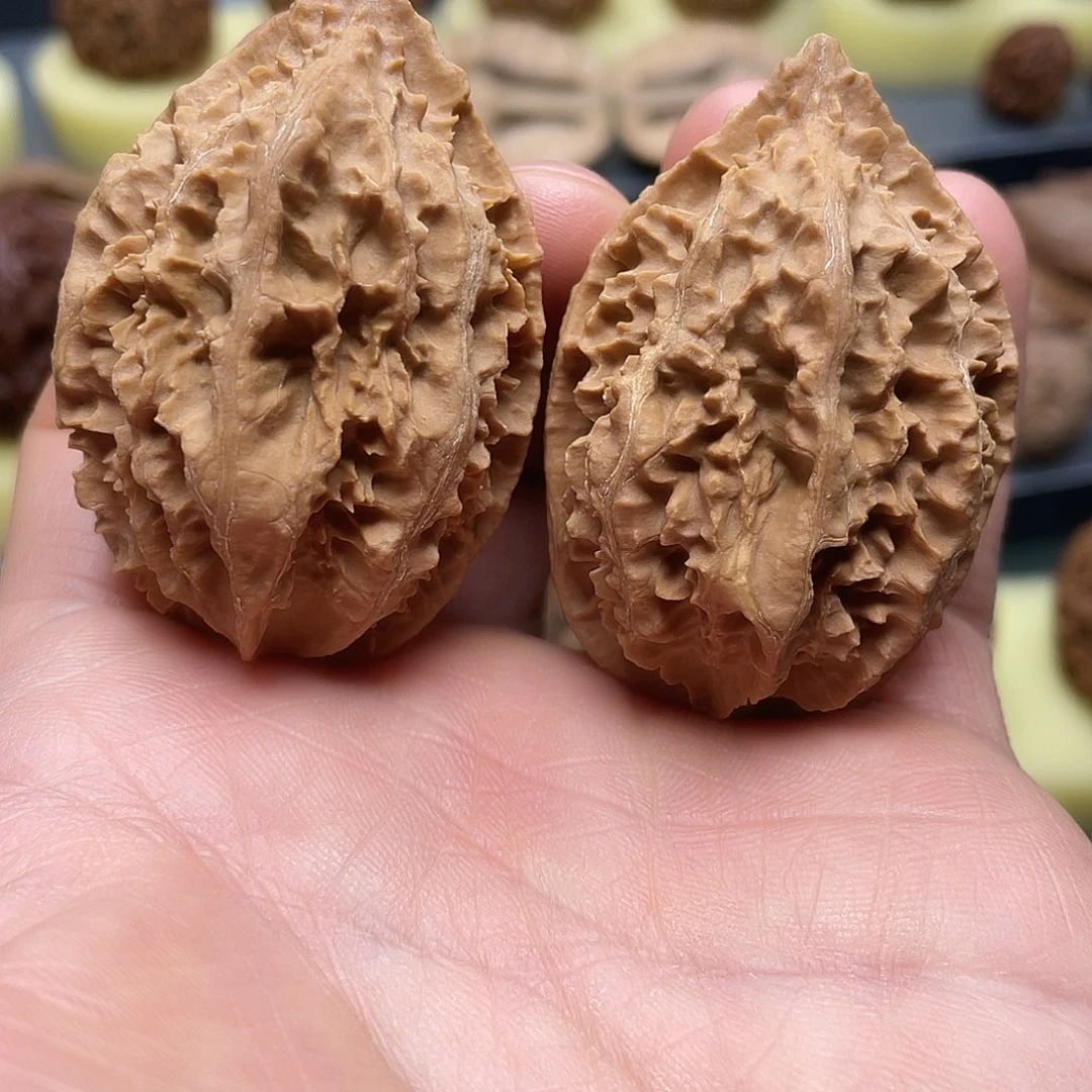 猴头核桃吊坠白山蚂蚁文玩核桃17号