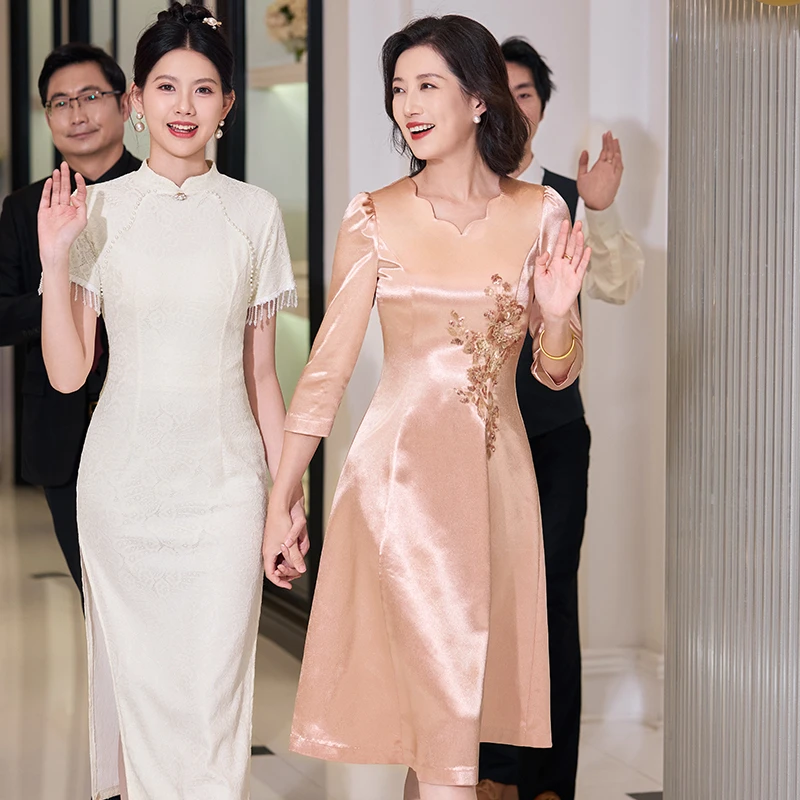 喜婆婆妈妈中式优雅显瘦气质刺绣短裙摆礼服