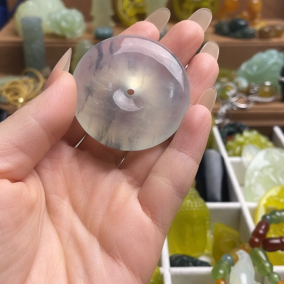 南***落蛇纹石玉未镶嵌颈饰