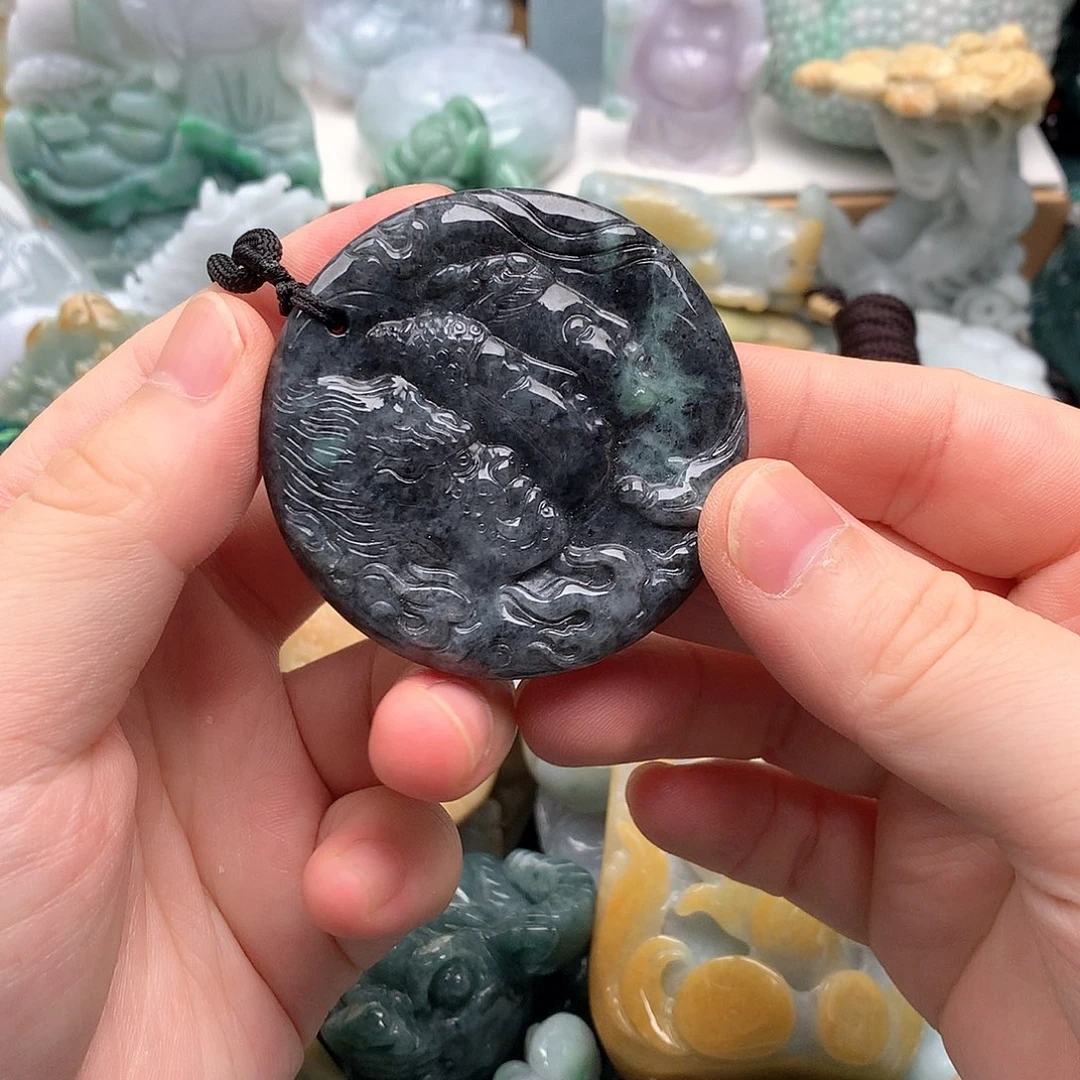 吊坠(不含链)未镶嵌翡翠