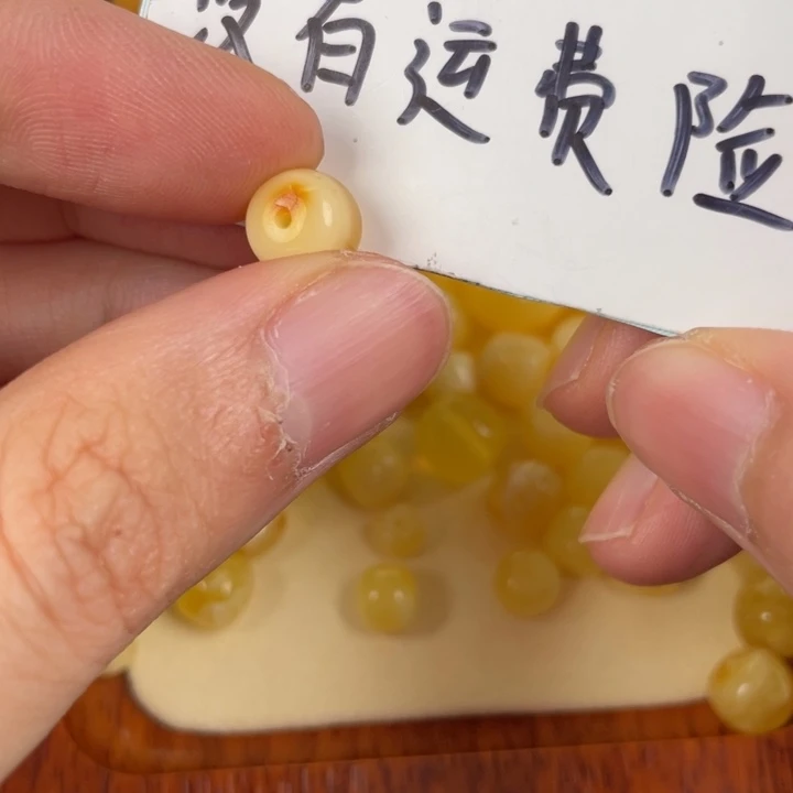 琥珀裸石未镶嵌天然58