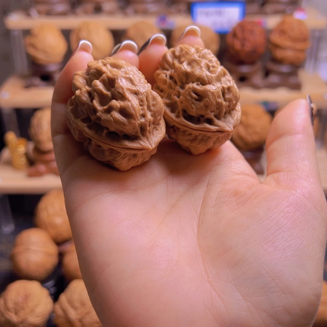 桃核把件麒麟纹疙瘩包H8、39……