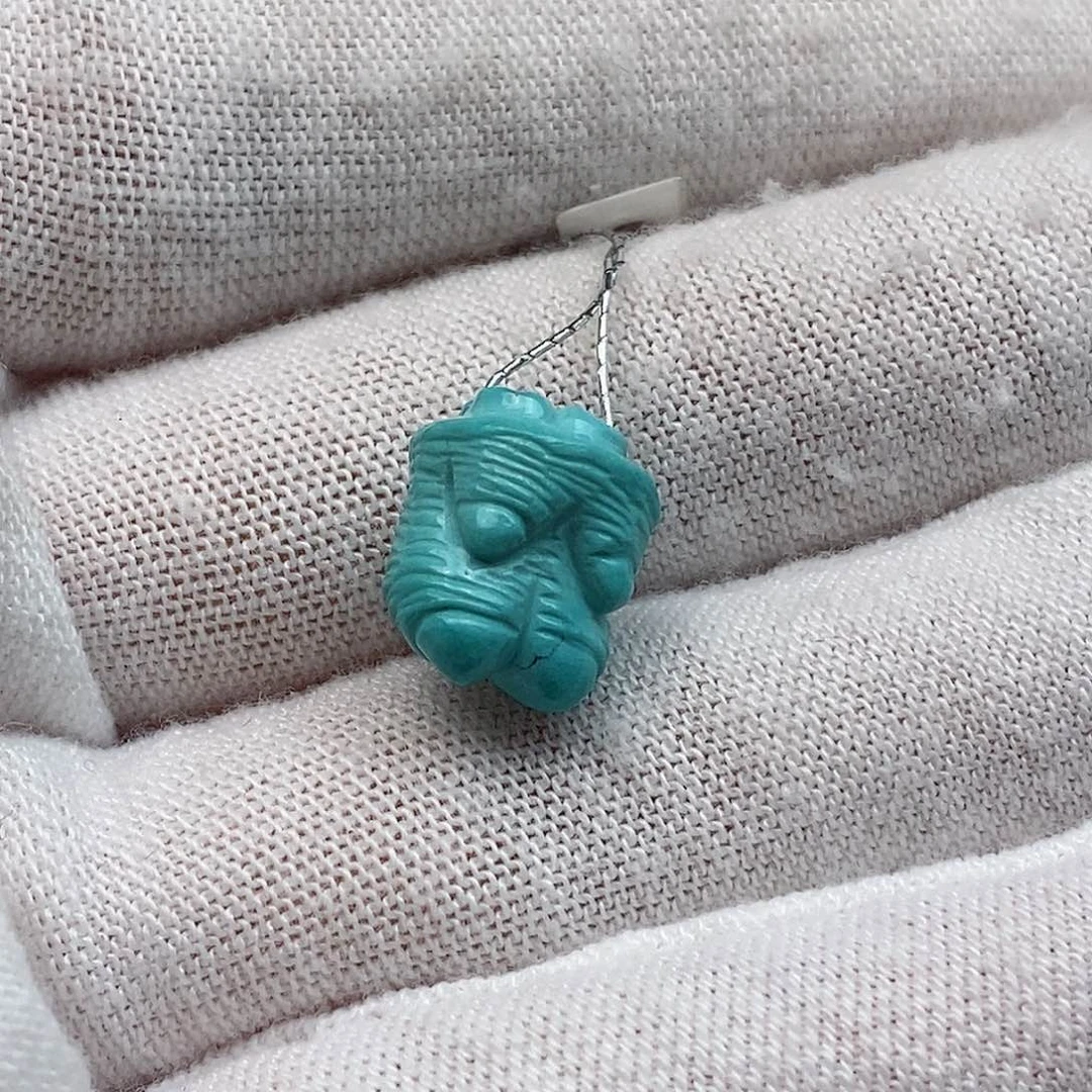 绿松石配饰未镶嵌