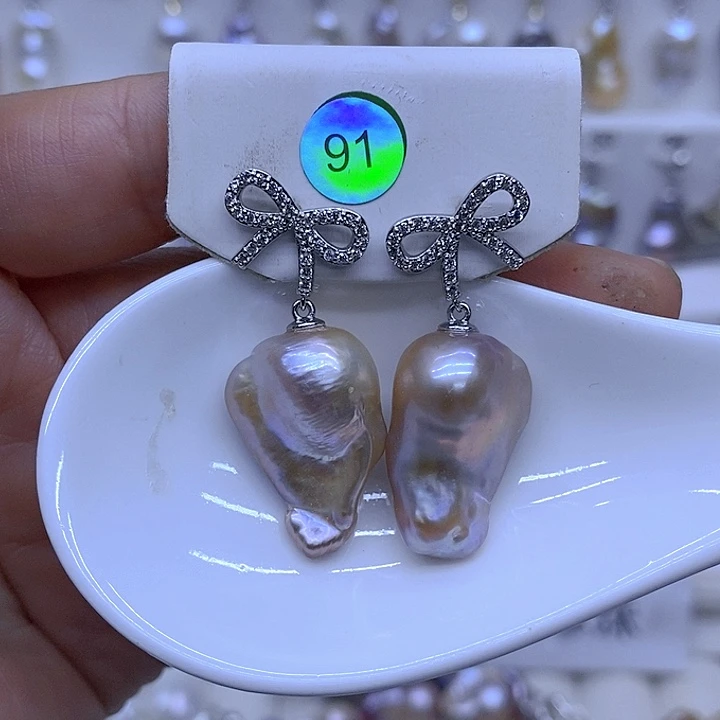 未镶嵌颈饰淡水珍珠