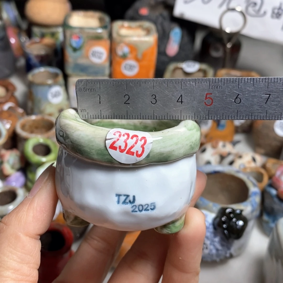 花盆特价不退不换，原价28