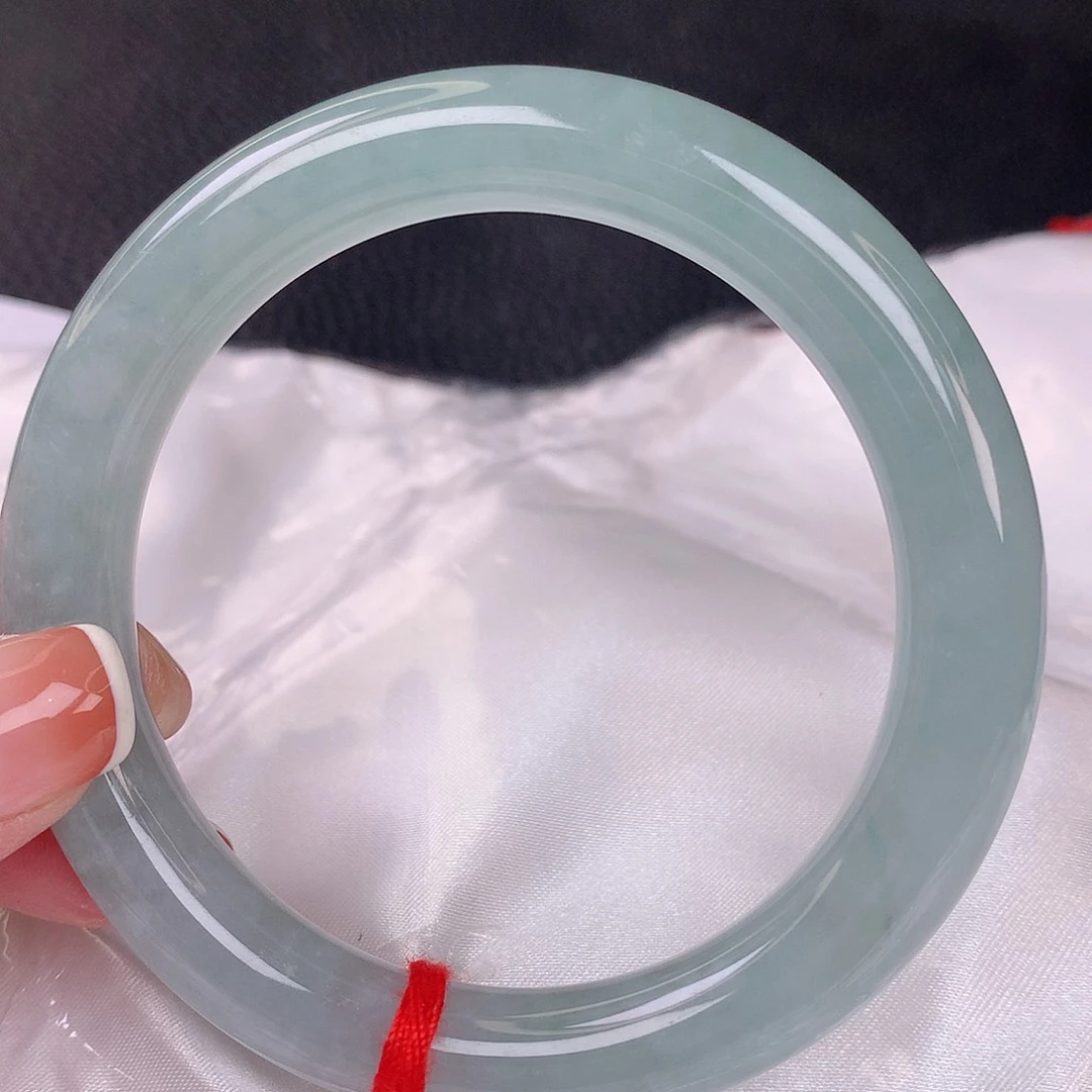 【闪购商品】翡翠手镯（圆镯）未镶嵌55+