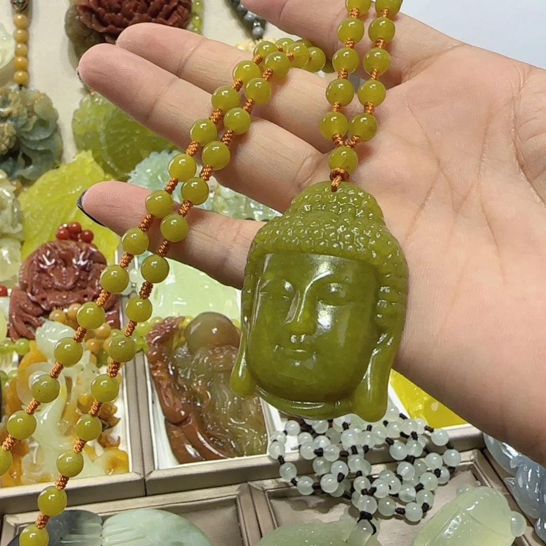 未镶嵌蛇纹石玉吊坠