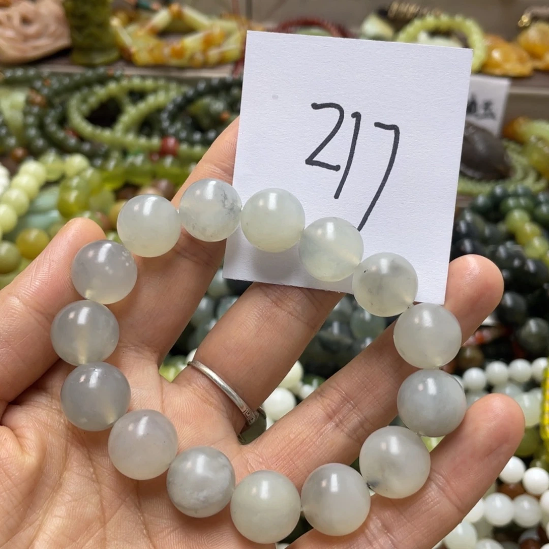 未镶嵌蛇纹石玉手链