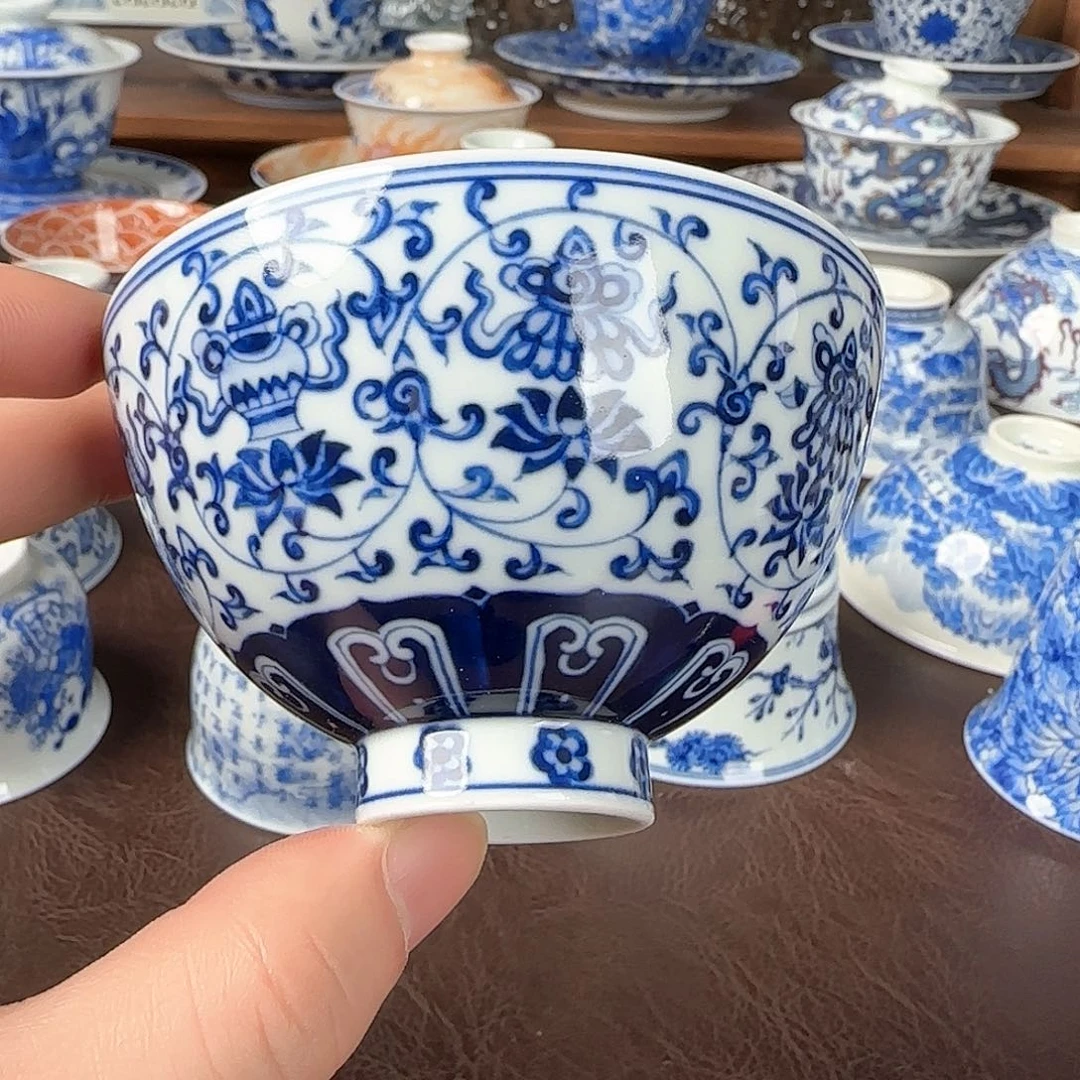 杯青花釉下鸡心杯