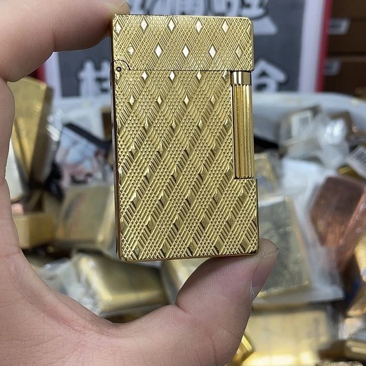 明铬哦哦啦咯摸摸哦哦