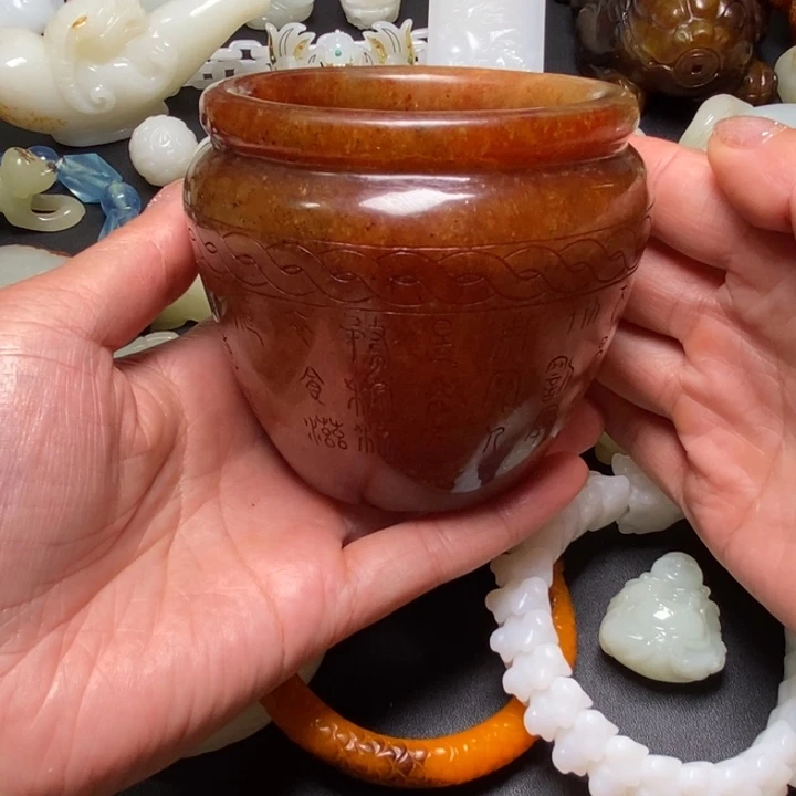 种***人和田玉未镶嵌把件