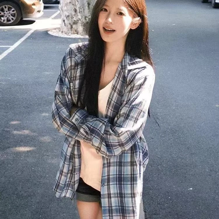 海盐蓝格子衬衫女春秋新款韩版慵懒时尚内搭宽松显瘦百搭开衫外套