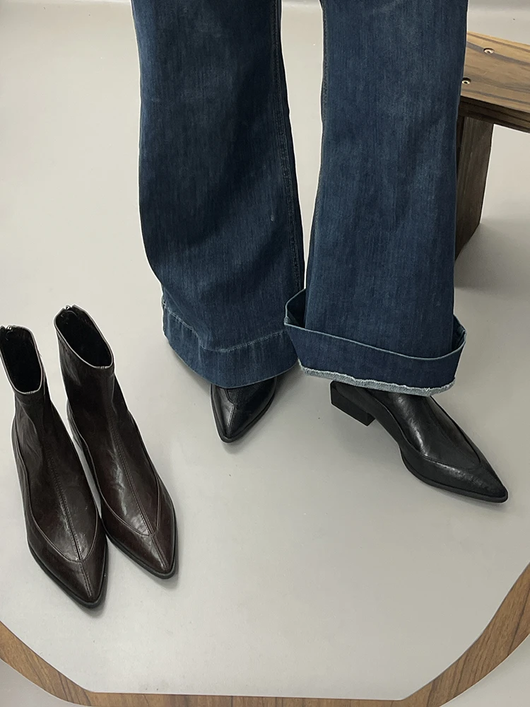 尖头短靴女粗跟靴子2025新款秋冬低跟女靴小众瘦瘦靴高跟鞋短筒靴
