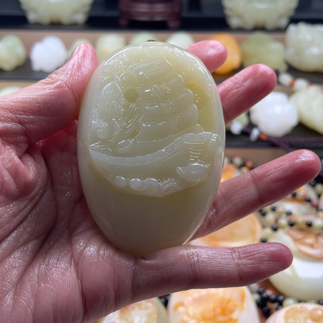 简***单石材古青石手把件