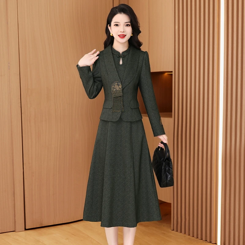 【两件套】24168梦晚春季优雅气质时尚大气休闲收腰显瘦套裙-XZY