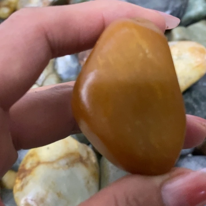 未镶嵌和田玉（糖玉）挂件