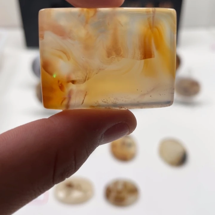 玛瑙/玉髓未镶嵌吊坠(不含链)