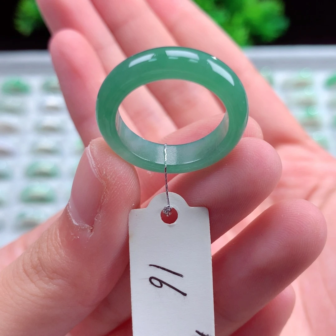 未镶嵌戒指翡翠天然