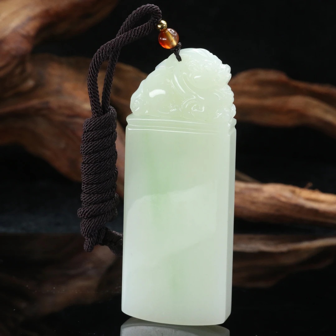 41和田玉翠青无事牌/101483上海嘉禾拍卖