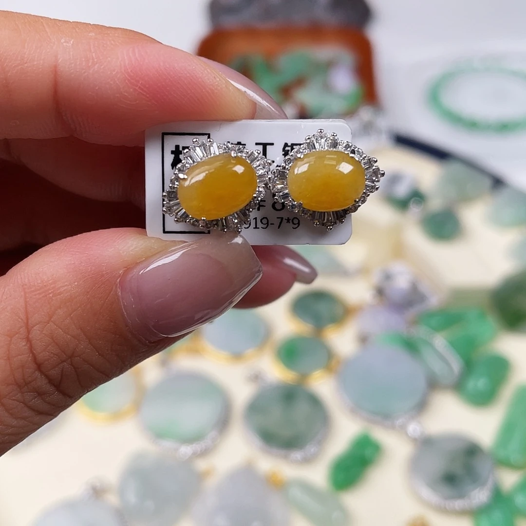 翡翠银S925镶嵌颈饰耳钉一对