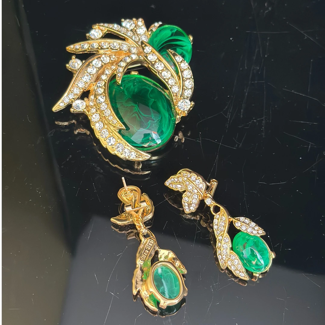 锌合金树脂胸针 vintage复古绿色树脂胸针金色手工奢华耳饰套装