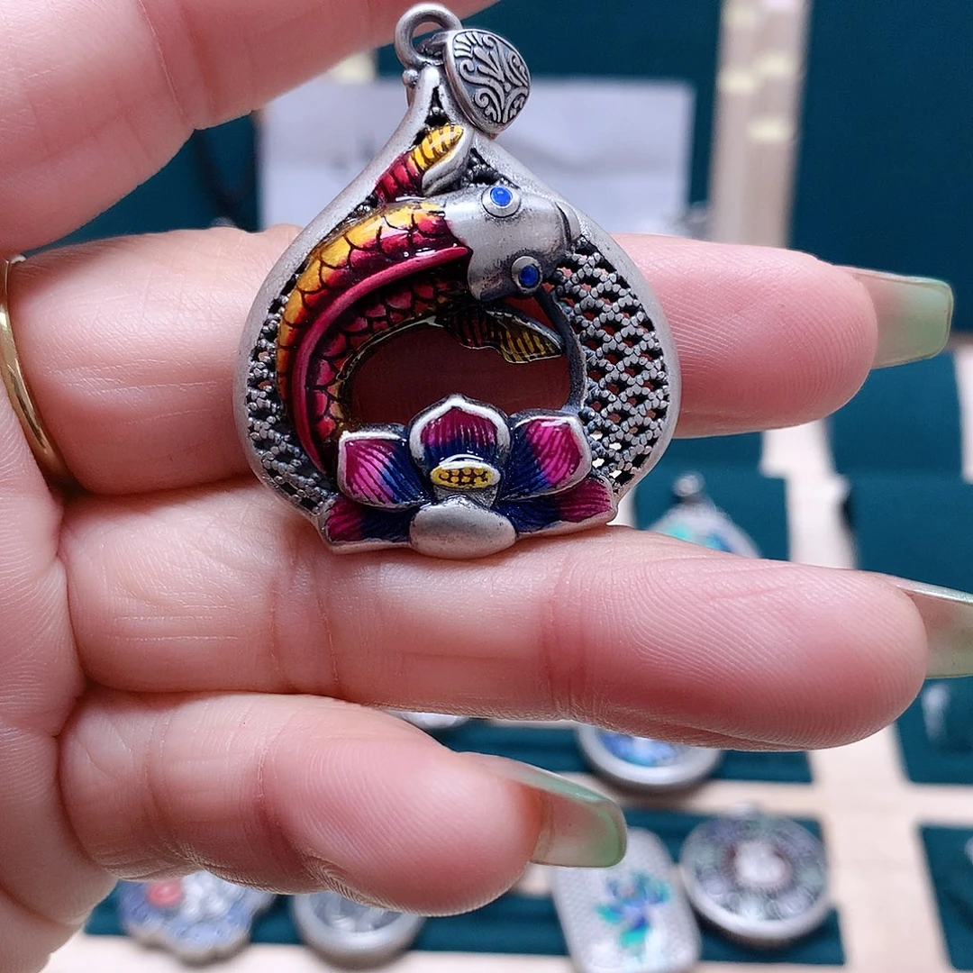 足银玻璃足银吊坠