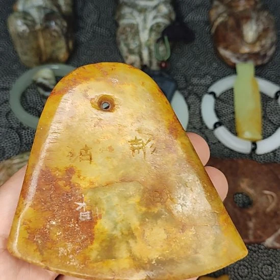 龙脊菩提吊坠物件优美,欢迎咨询