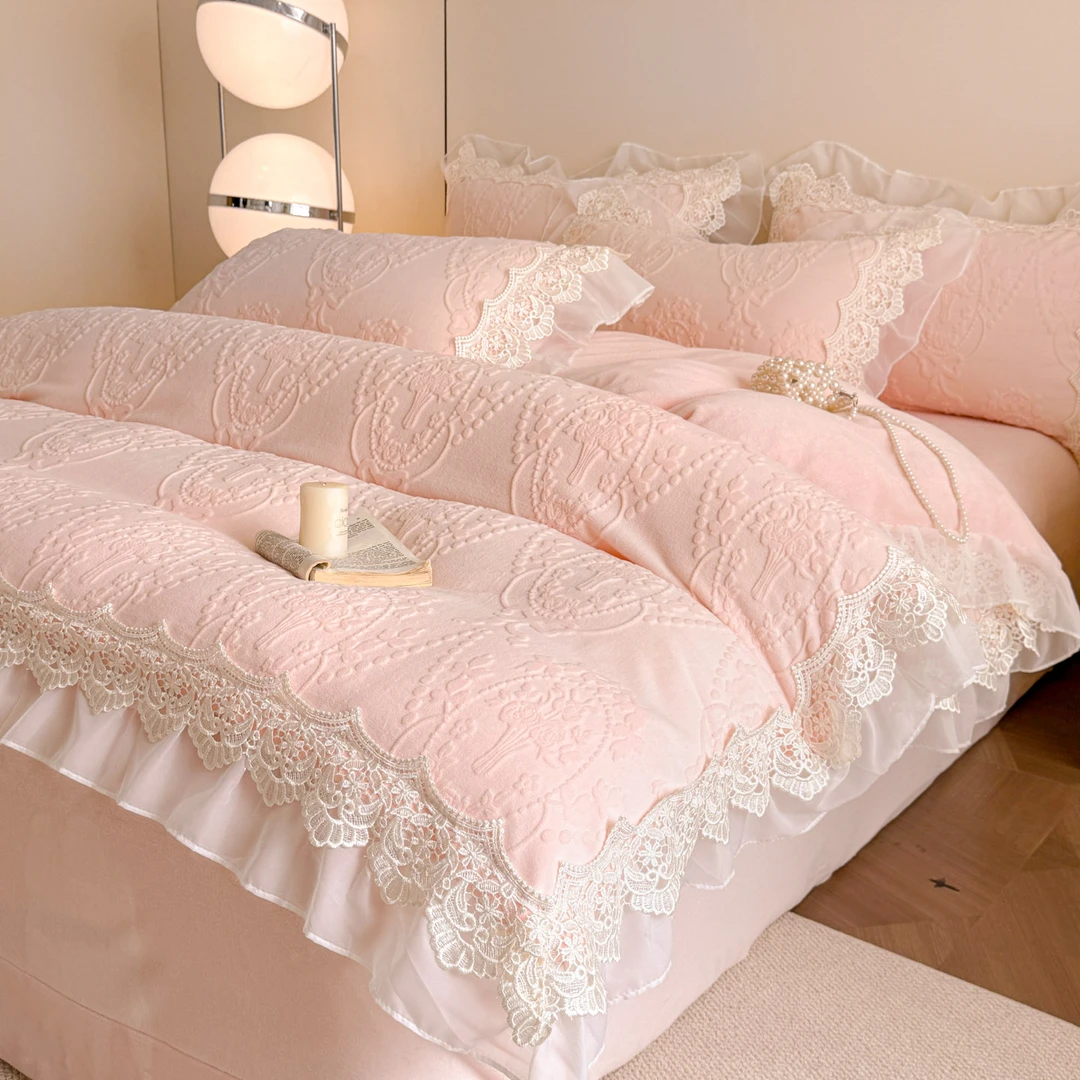 高档雕花花边款加厚牛奶绒四件套加绒保暖双面绒床单被套床上用品