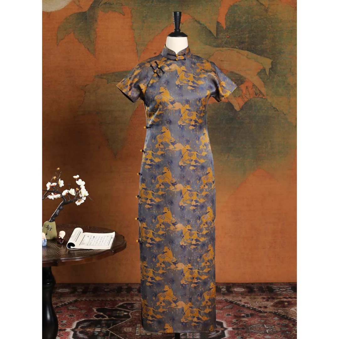 女神姑娘新品[牛转乾坤]红云纱古法开襟短袖手工旗袍N50636-0-30